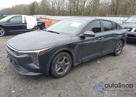 2025 Kia K4 Lxs from USA, damaged, VIN 3KPFT4DE8SE155565